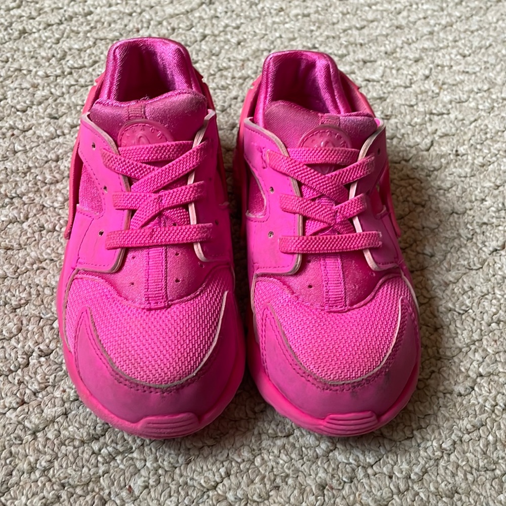 Nike little kid size 9 sneakers